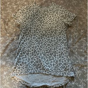 Grey Cheetah T shirt